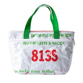 VETLER Insulated Lunch Bag, Vietnamese Feed Bag Material, W 13.2 x H 7.5 x D 4.7 inches (33.5 x 19 x 12 cm), Mesh Pocket, Insulated Bag, Bento Lunch Bag, Mini Tote Bag, Men's, Women's (GREEN)