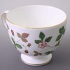 【正規輸入品】Wedgwood Wild Strawberry Cup and Saucer (Leigh) Wedding Gift 1053289