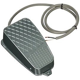 JAPPY Foot Switch (Equivalent to Old Kasuga Denki KF1H) Standard Type Holding 1A Contact JF1H