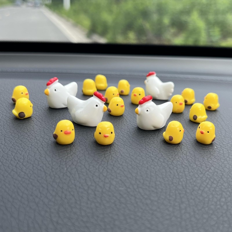 NMOHYDEU 20Pcs Cute Mini Chicken Car Accessories Kawaii Car Dashboard