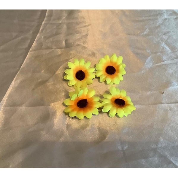 handmade Set of 2 medium barrettes embellished with yellow/orange sunflowers