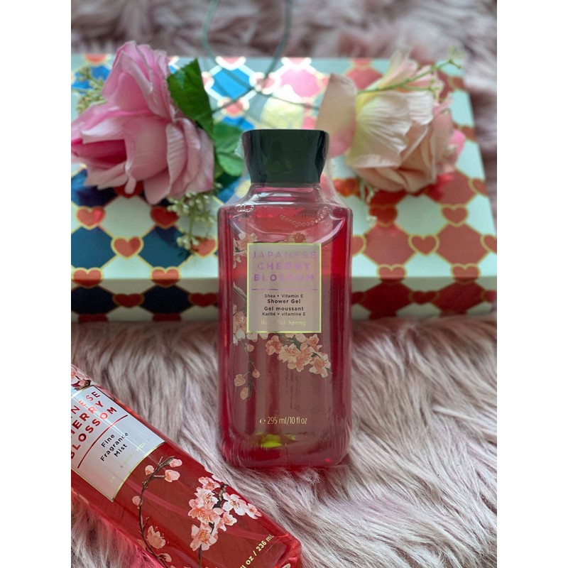 No Brand (Beautiful Spring)_Japanese Cherry Blossom Shower Gel 295