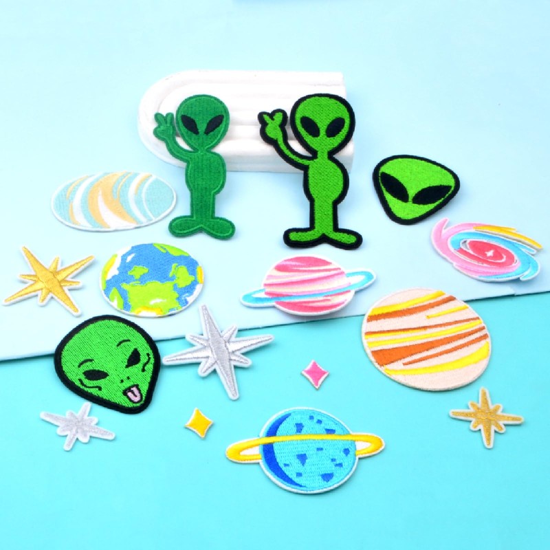 16PCS Solar System Space Patches - Funny Alien & Planet