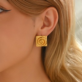 Avekeny 18K Gold Plated Irregular Geometric Spiral Earrings for Women Round Swirl Starfish Chunky Vintage Stud Earrings Statement Trendy Summer Holiday Earring Jewelry