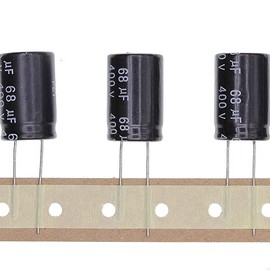10 Piezas 400V 68UF Condensador electrolítico de aluminio enchufable 16x25 16 * 25mm
