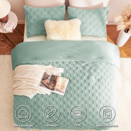 CozyLux Queen Size Comforter Set Sage Green, Fluffy Plush Fleece Comforter with Checkered Pattern, Farmhouse Boho Soft Warm Bed Set, 3 Pieces, 1 Comforter and 2 Pillowcases