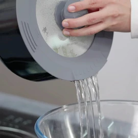 Tempered Strainer Lid for Stockpot Pot Pasta Pot Soup Pot with Heat Resistant Silicone Rim Glass Universal Pan Lids Pour Spout Water Oil Microwave Safe Fit 6.5-7-7.5-8 inch Light Grey
