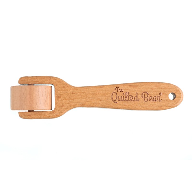 The Quilted Bear Seam Roller - Roll & Press Wooden