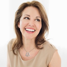 STARCHENIE Mama Necklace Wolf Necklace for Women Sterling Silver Mother and Daughter Necklaces Mother Daughter Jewelry