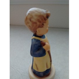 M.I. Hummel Figurine Garden Treasures