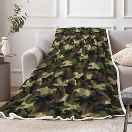 Camo Throw Blanket, Hunting Camouflage Forest Blanket, Outdoor Blanket for Camping Lovers, Super Soft Warm Blankets for Couch Bedroom Sofa Office Car, All Season Cozy Flannel Blanket for Man,Boys