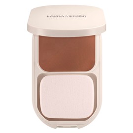 Laura Mercier Real Flawless Feather Matte Powder Foundation, 16 HR Fade-Proof Wear, Hydration & Shine Control, Weightless Face Powder Compact, Hyaluronic Acid Infused, 5N Tiramisu​
