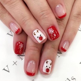 Christmas Elk Fake Nails Winter Snowflake Press on Nails with Red French Tip Design Glue on Nails Glossy Short Square Acrylic Nails for Women Girls Xmas Nail Art