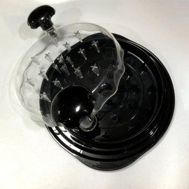 Chicken Shredder Tool Twist – Meat Shredder for Chicken, Pork, Beef – Large Capacity Shredded Chicken Maker – Non-Slip Base, Clear Lid, Dishwasher Safe – Fast & Easy Food Shredder