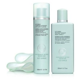 Liz Earle with Gift Box