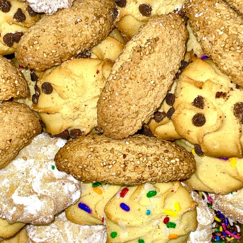 Best Cookies – 4 lb. Gourmet Italian Christmas Cookie Platter,