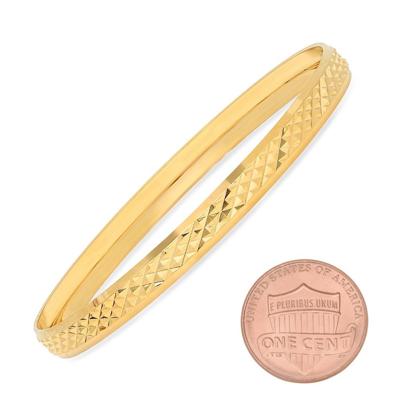 5.8mm Gold Plated Diamond-Cut Pattern Bangle Bracelet, Circumference: Medium