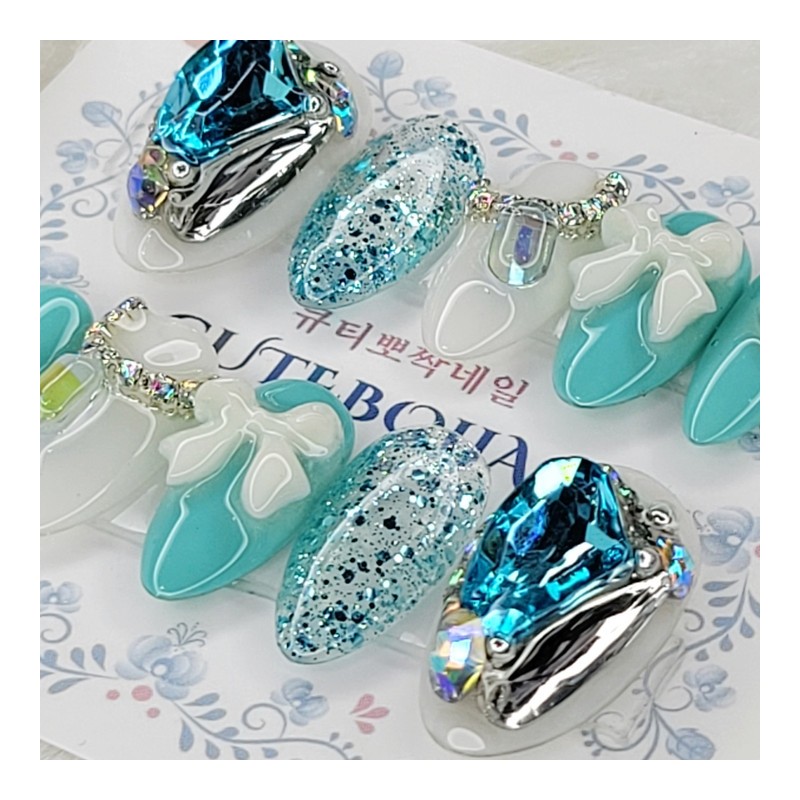 Fresh Mint Handmade Nail Tips - Oval M / 프레쉬민트