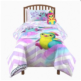 Hatchimals Cheggron Twin Full Multi Color Reversible Comforter