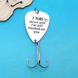 7th Anniversary Fishing Lure Gifts for Boyfriend Husband 7 Years Down and I'm Still Hooked On You 7 Year Anniversary Present for Him Fiance Wedding Anniversary Valentines Day Gift for Men