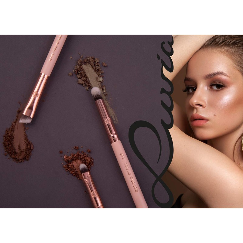 Eyeshadow Brush and Eye Brush.