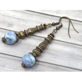 Dangling earrings with tube and tinted jade beads in blue and green