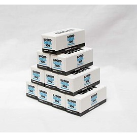 Ilford Delta 100 B&W film, 120mm, multipack of 10