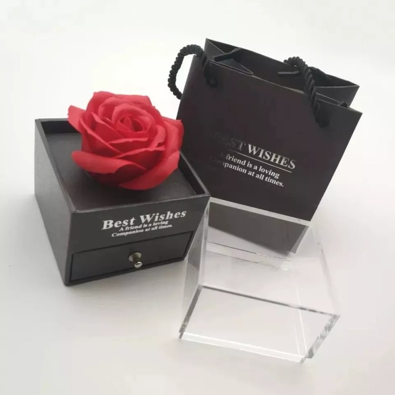 KARI HERNANDEZ Regalo Para Mamá 10 De Mayo Caja Rosa