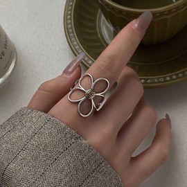 Inateannal Vintage Daisy Rings Silver Adjustable Open Ring Large Flower Hollow Ring Adjustable Ankle Finger Rings Jewellery for Women, Zinc, No Gemstone
