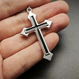 IZROLO Fashionable 1 piece Stainless Steel Cross Keychain Pendant Keychain Blessing Keychain Car Keychain (Peach Heart Cross)