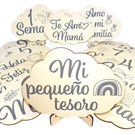 Tarjetas de Madera Para Tomar Fotos del Bebé. Fotos de meses del bebé y semanas hasta el primer año. Todo en Español. Catorce Tarjetas con Lindos Mensajes. Incluye Bolsa de Tela y Stand para Fotos Perfectas. Regalo Recién Nacido o Embarazada. Decoración 