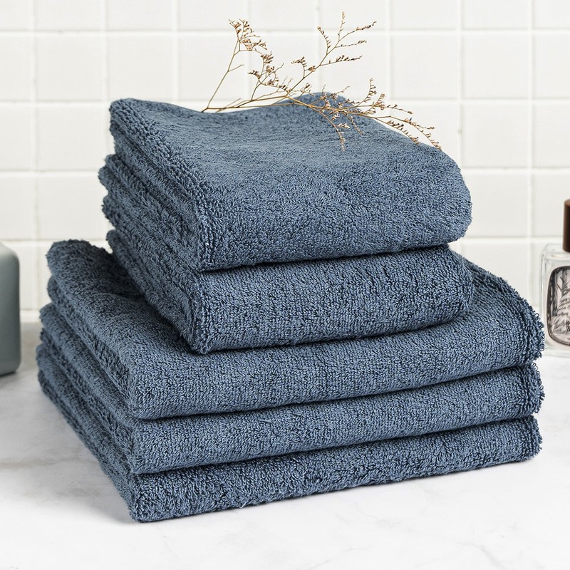 Cotton Cloud Hotel Towels: 10 170g towels (normal thickness), 10
