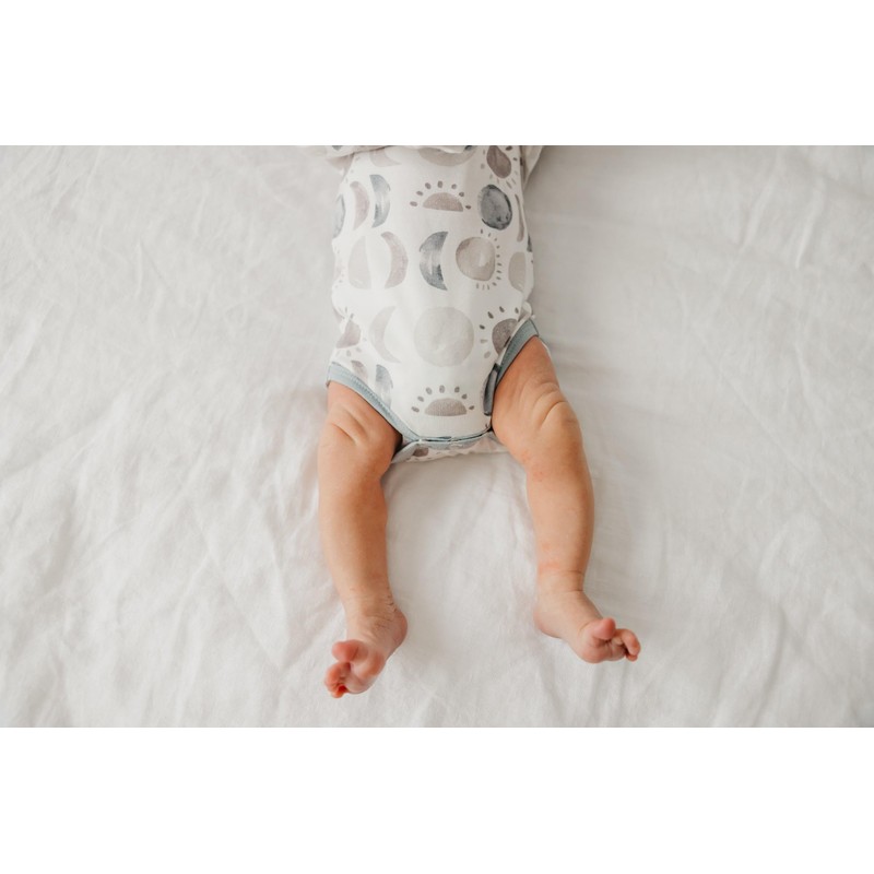 Copper Pearl Long Sleeve Bodysuit, Eclipse, 12-18 Months