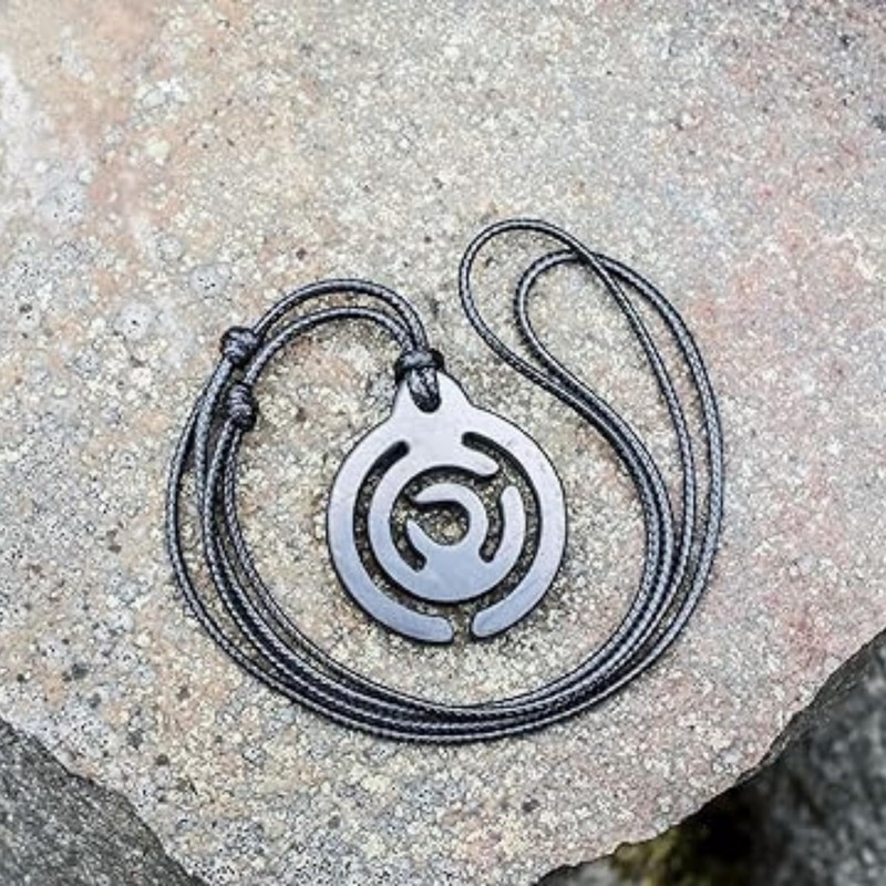 Keled Rocks labyrinth Shungite Stone Necklace