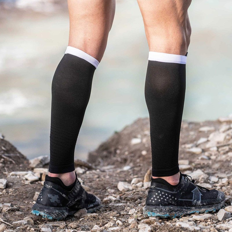COMPRESSPORT - Compression Calf Support - R2V2 - Muscle Protection,
