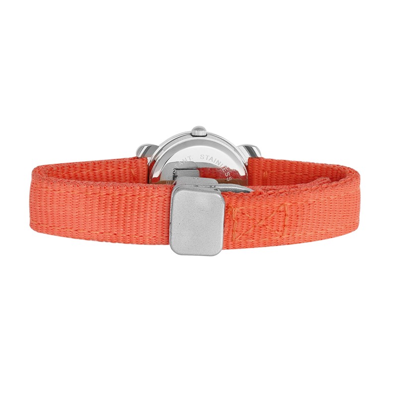 QINGQIAN Girls Analogue Classic Quartz Watch with nylo Strap (Japanese