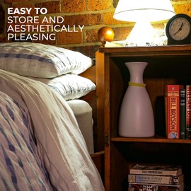 Handi-P Portable Non Spill Urine Bottle for Men, Discreet Hygienic Hand-Held Urinal Designed with Spill-Proof Urinary Chamber. Glow in The Dark Band, Perfect for Elderly, Traveling & Camping, 1400ml