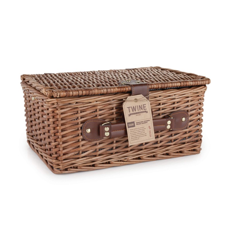 Twine Newport Picnic Basket, Wicker Basket with Place Settings, Wine