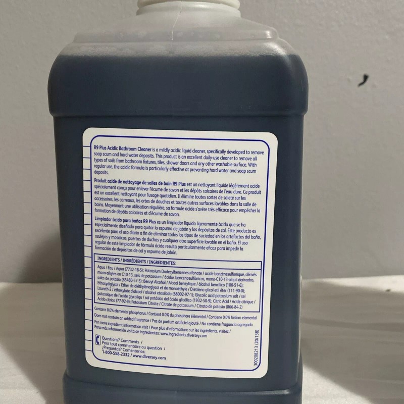 Diversey 2 Diversey R9 Plus Acidic Bathroom Surface Cleaner 95722424