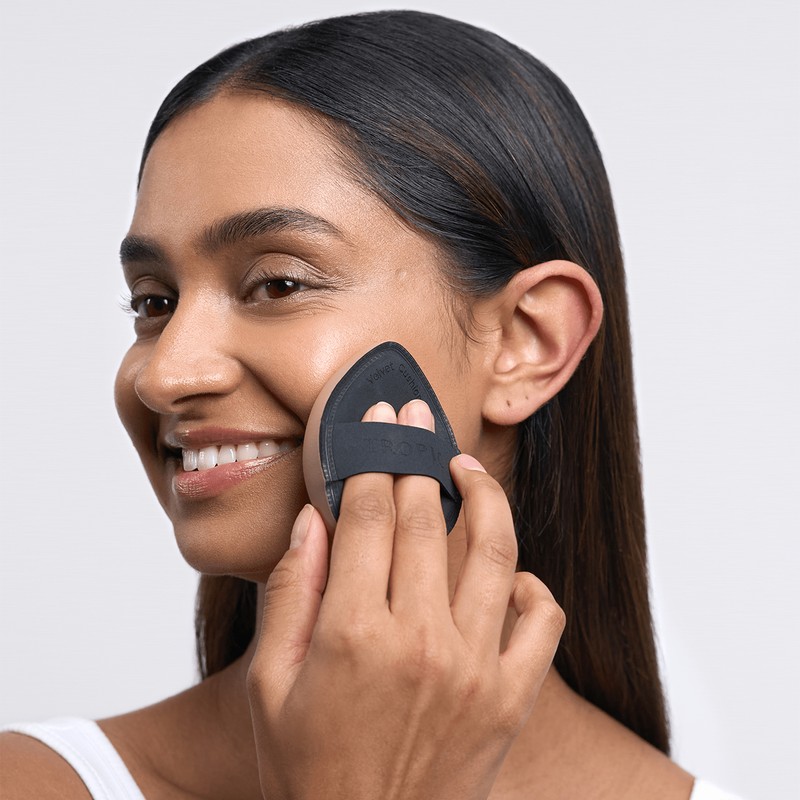 Tropic Skincare The Radiant Complexion Kit, Shade 3 (Light-medium with