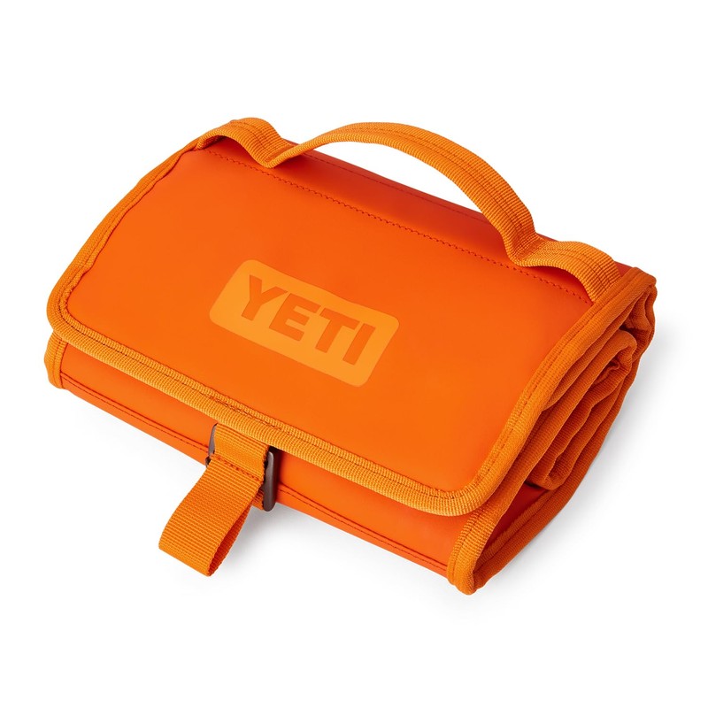 YETI Daytrip Lunch Bag King Crab Orange