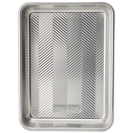 Nordic Ware Prism Baking 9 x 13 Pan, Natural