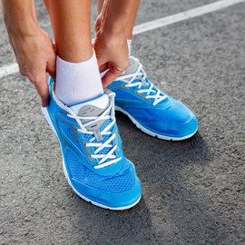 CHARMKING 8 Pairs Ankle Socks for Women Low Cut Cotton Socks Soft Moisture-wicking Casual Socks Non Slip Breathable (White)