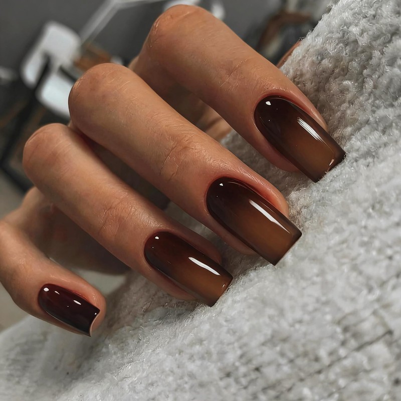SXVME Uñas postizas largas cuadradas con degradado en marrón ruborizado