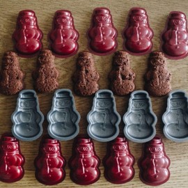 CULIMI Tart Pan Mold - Tartelette Non - Stick Coating Baking Form - Bakeware 20 pcs Set (Snowman)