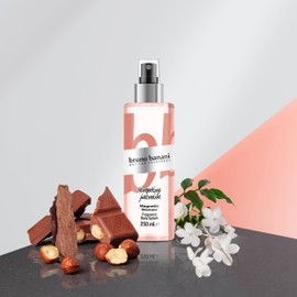 bruno banani Magnetic Woman - Body Splash - Amber Gourmand Women's Perfume - Pack of 1 (1 x 250 ml)