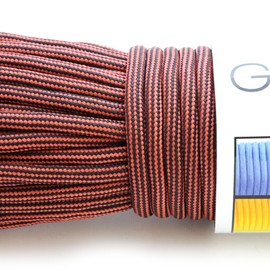 Set of 2 universal survival rope made of tear-resistant "parachute cord" / "paracord" (nylon coresheath rope), 550 lbs, total length 62 metres (200 ft). This paracord rope is not suitable for