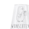 Mr. & Mrs. Panda Personalisiertes Weißwein Glas Pinguin Pommes -