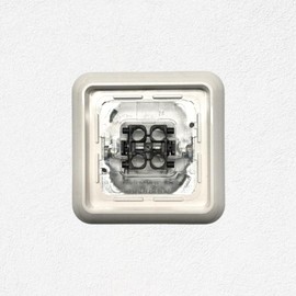 N&L Finesse 2-Way Switch / Push Button in Single Frame Flush-Mounted Ultra White