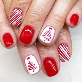 Christmas Press on Nails Short Square Winter Fake Nails Red White Full Cover Xmas Tree Candy Cane False Nails with Designs Glossy Glue on Nails Acrylic Nails Artificial Nails for Women Girls 24Pcs